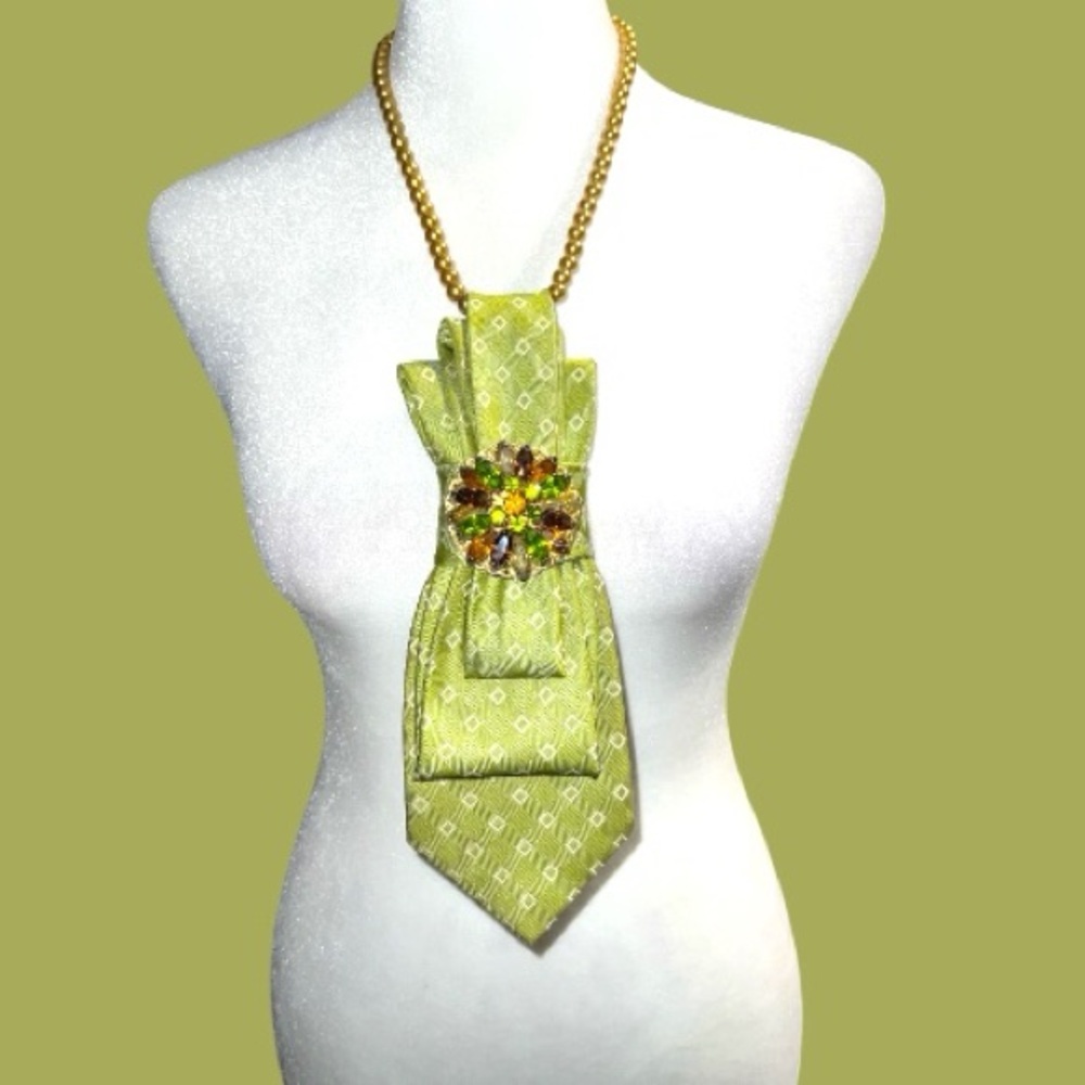 “Dainty Dapper Green Patterned Necktie Necklace